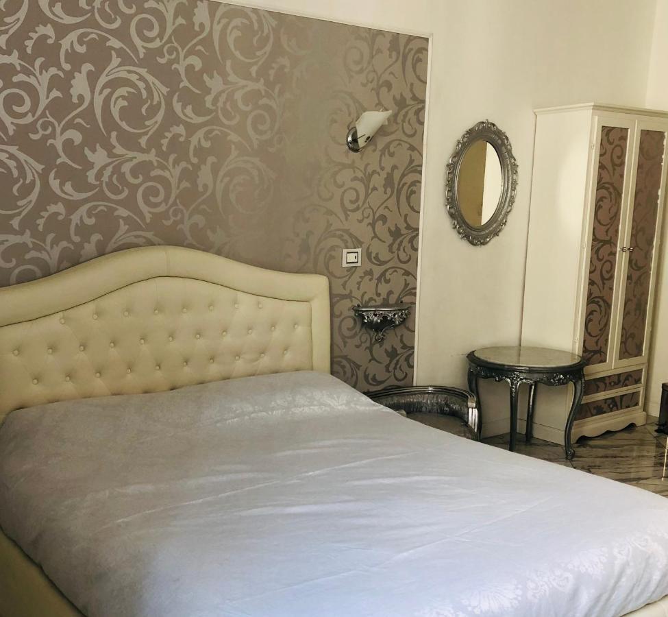 Parisa Suite Rome Bagian luar foto