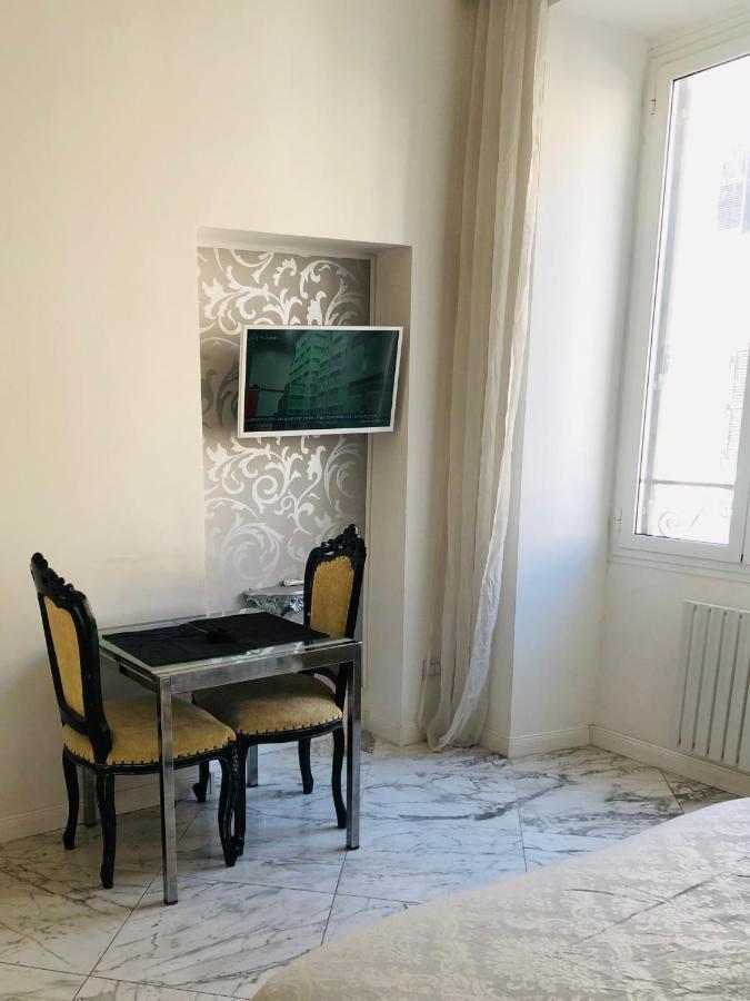 Parisa Suite Rome Bagian luar foto