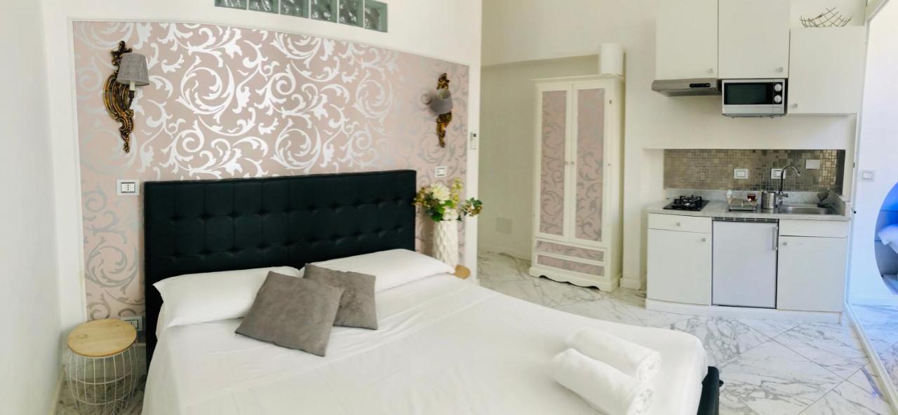 Parisa Suite Rome Bagian luar foto
