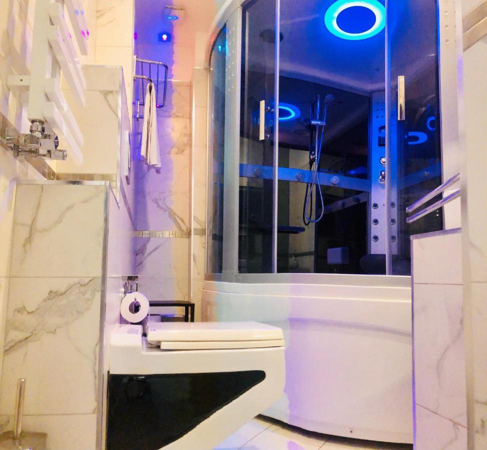 Parisa Suite Rome Bagian luar foto