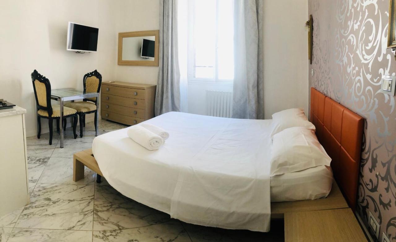 Parisa Suite Rome Bagian luar foto