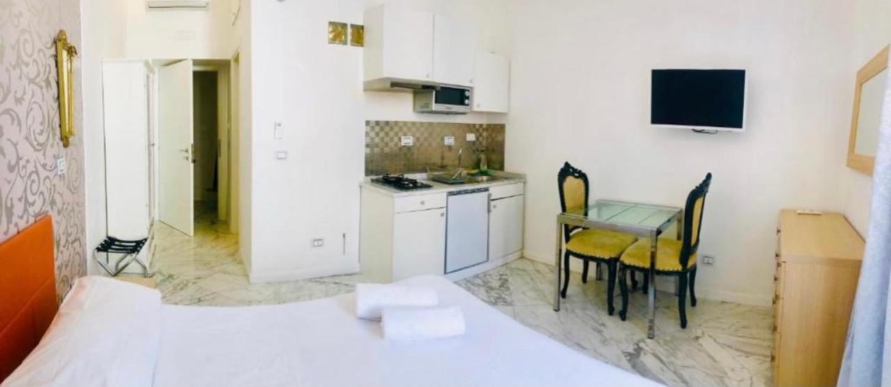 Parisa Suite Rome Bagian luar foto
